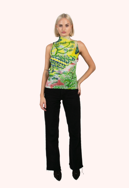 Green Promenade Graphic Print Sleeveless Top